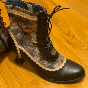 Black Ankle Boots